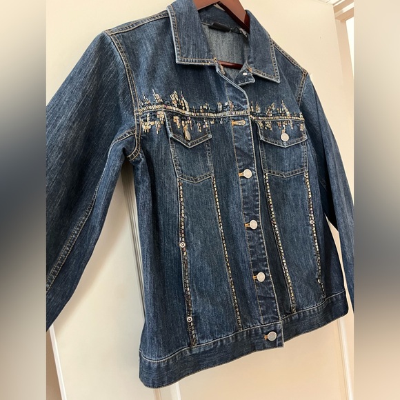 Chico’s Denim Rhinestone Jean Jacket with Pockets Women’s size Large - Picture 8 of 16